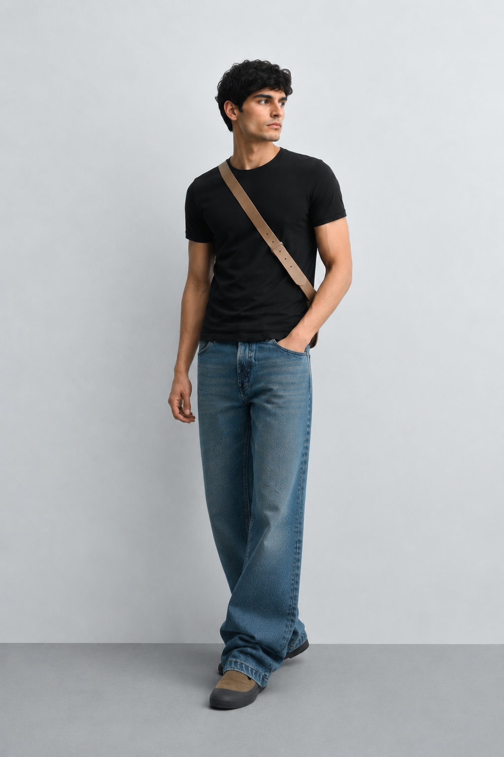 MID - BLUE RELAXED FIT JEANS