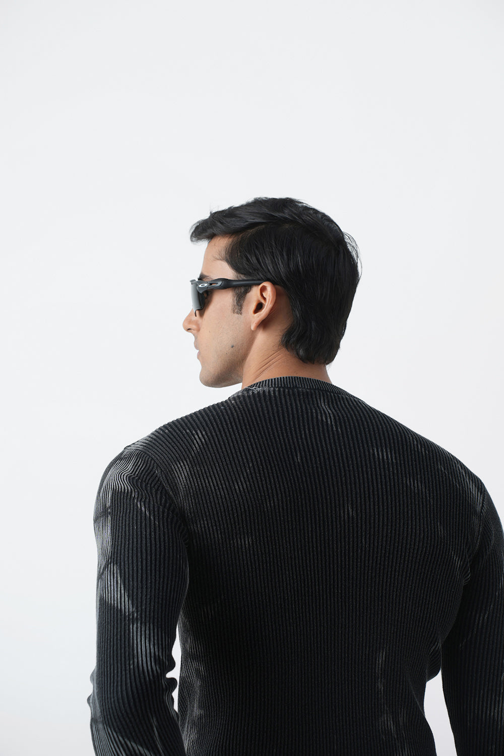 CRACKED RIBBED SWEATSHIRT