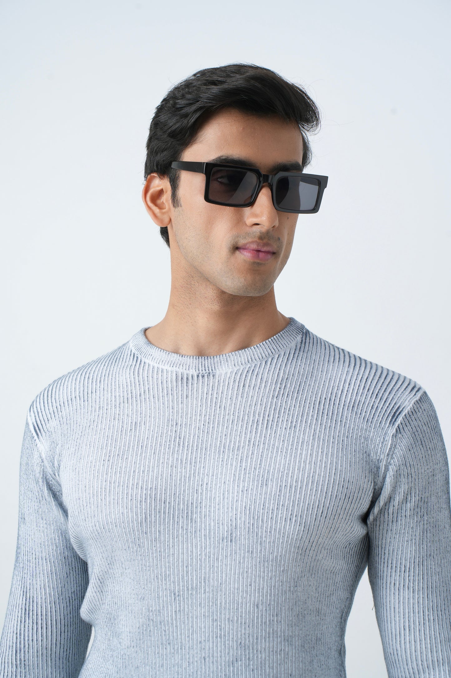 WHITE WASHED RIBBED SWEATSHIRT